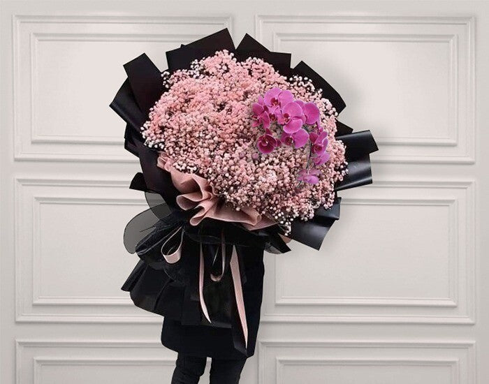 Espectacular Ramo Bouchon con orquídeas | DARLING