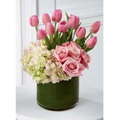 EXCLUSIVO | Arreglo Floral de Tulipanes y Rosas - Envío de Arreglos florales Laurel Floristería
