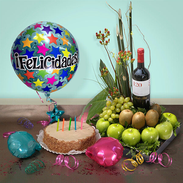 Pastel con Vino y Frutas | MEDIUM