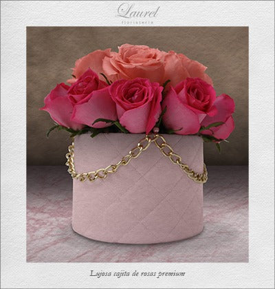 Lujosa Cajita de Rosas Premium | CHANEL MINI