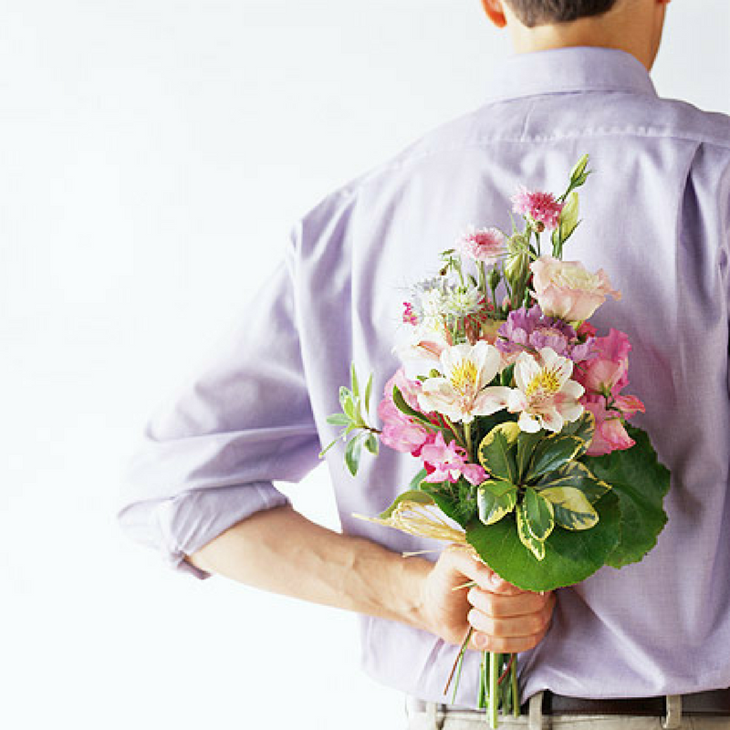 Rosas para regalar el 14 de febrero - Envío de Arreglos florales Laurel Floristería